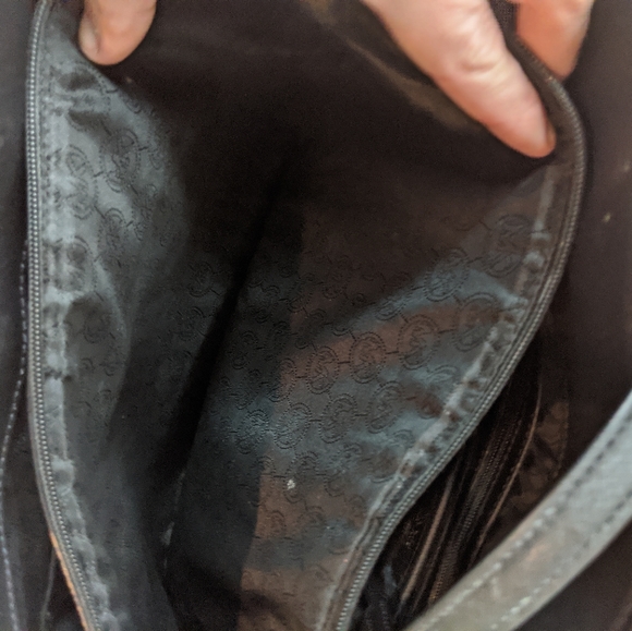 Michael Kors all black leather bag - Picture 3 of 9